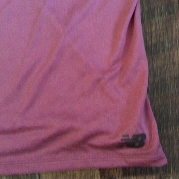 New Balance Womens Medium Tank Top Pink Sleeveless - Picture 3 of 3